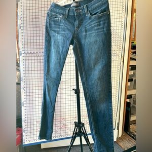 Levi’s 524 Too Super Low Jeans